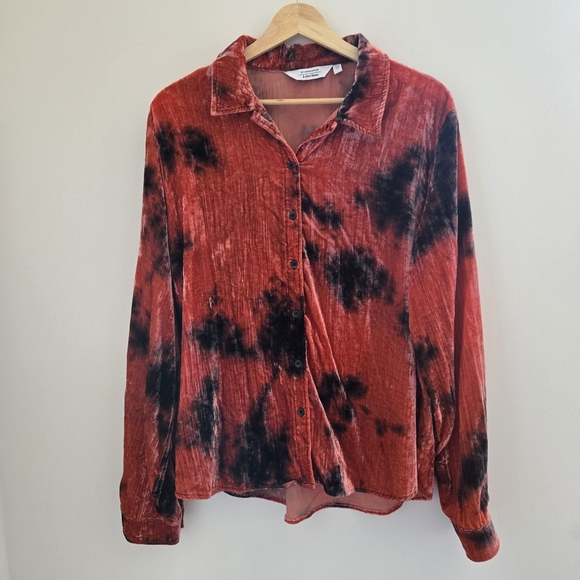 & OTHER STORIES Velvet Tie Dye Long Sleeve Overshirt - Picture 2 of 7